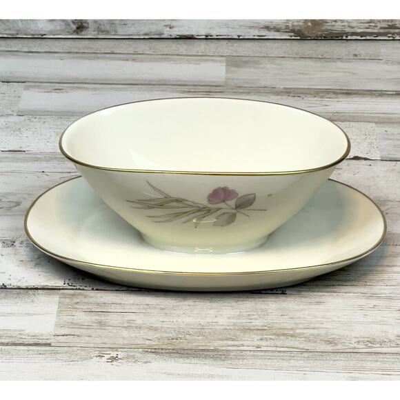 Rosenthal Parisian Spring Gravy Boat With Attached Underplate Gold Trim - Picture 3 of 7